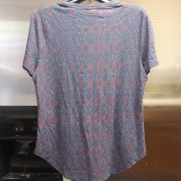 Lucky Brand shirt - Picture 2 of 5